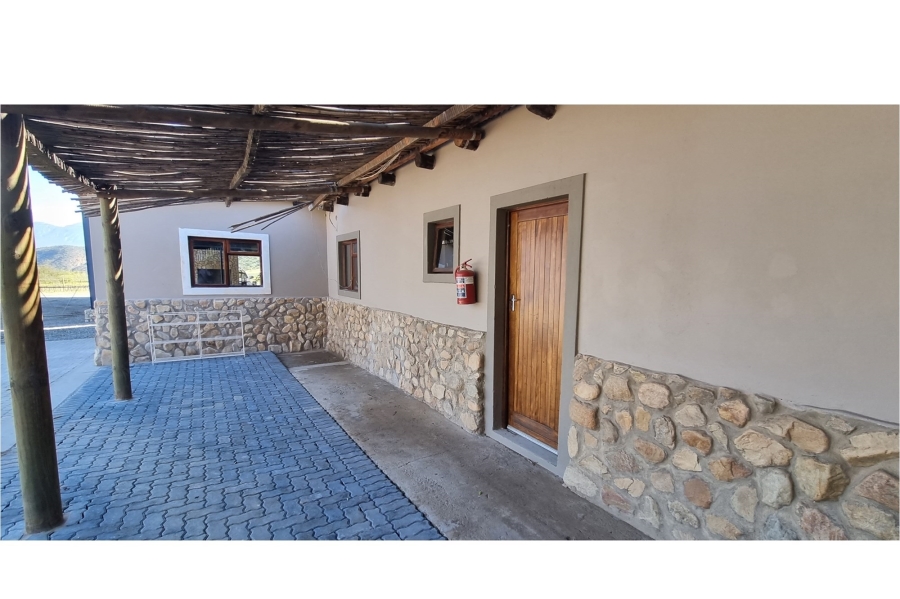 Commercial Property for Sale in De Rust Western Cape